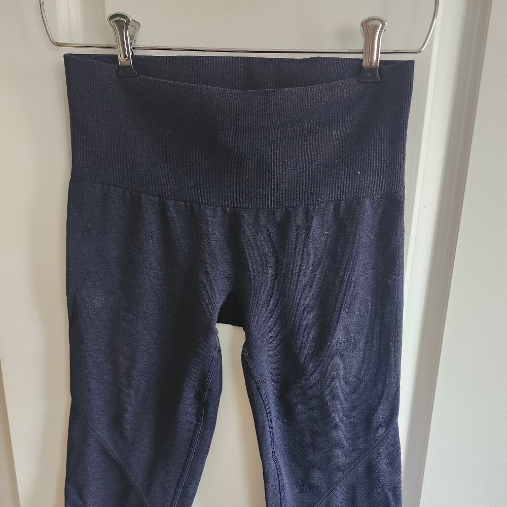Lululemon compression capris